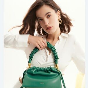 Luxurious Green Shoulder Bag with Ruched Handle #219